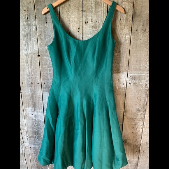 NWT: HALSTON HERITAGE GREEN TULIP KNEE LENG DRESS - Picture 2 of 8